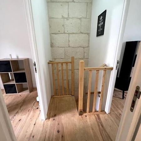 Superbe Appartement Cosy Avec Jardin Nîmes Esterno foto